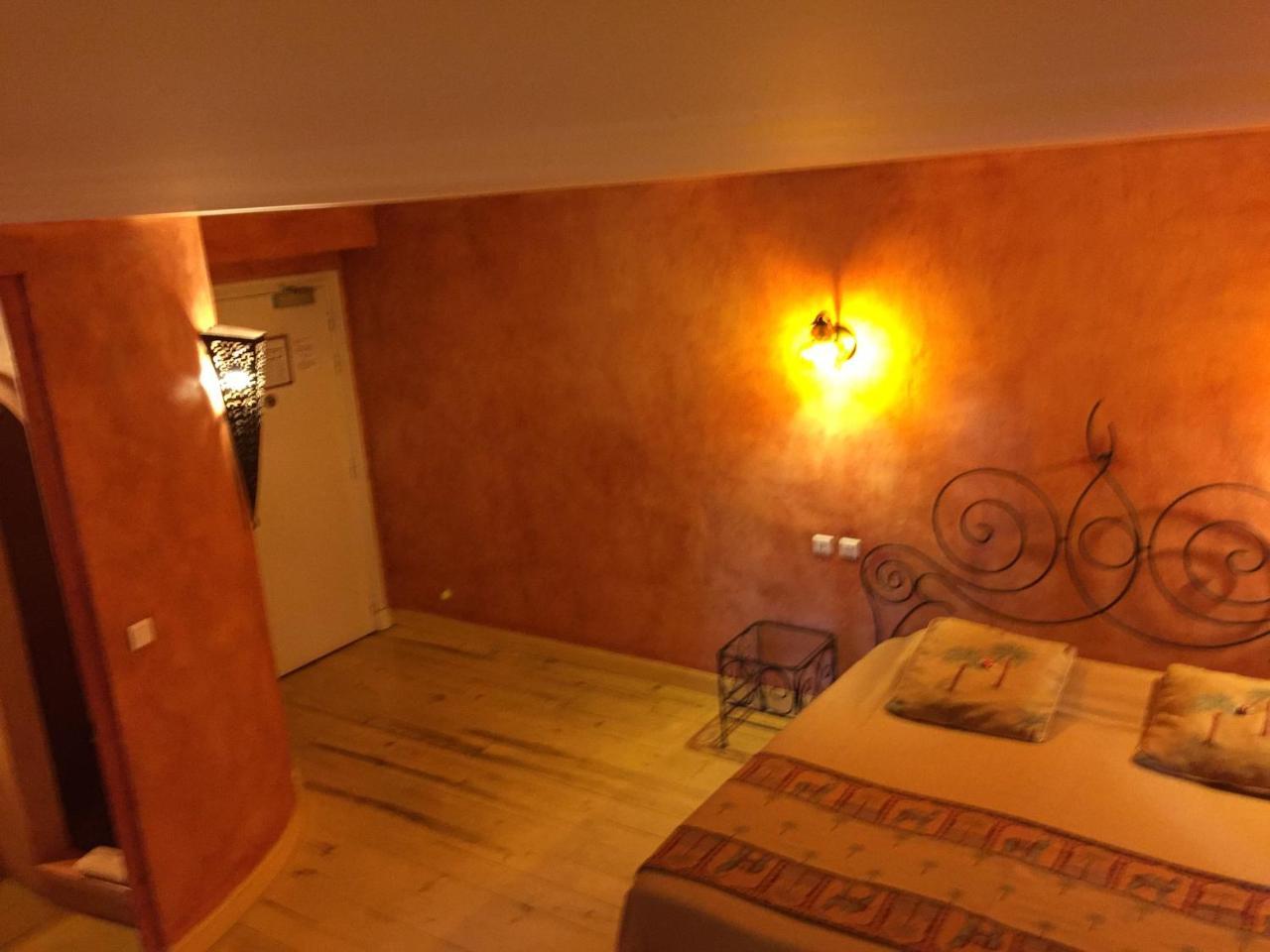 Hotel L'Astrolabe Олорон-Сент-Мари Экстерьер фото